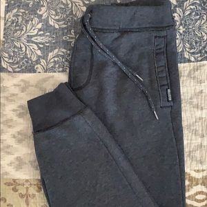 Men’s Hollister joggers